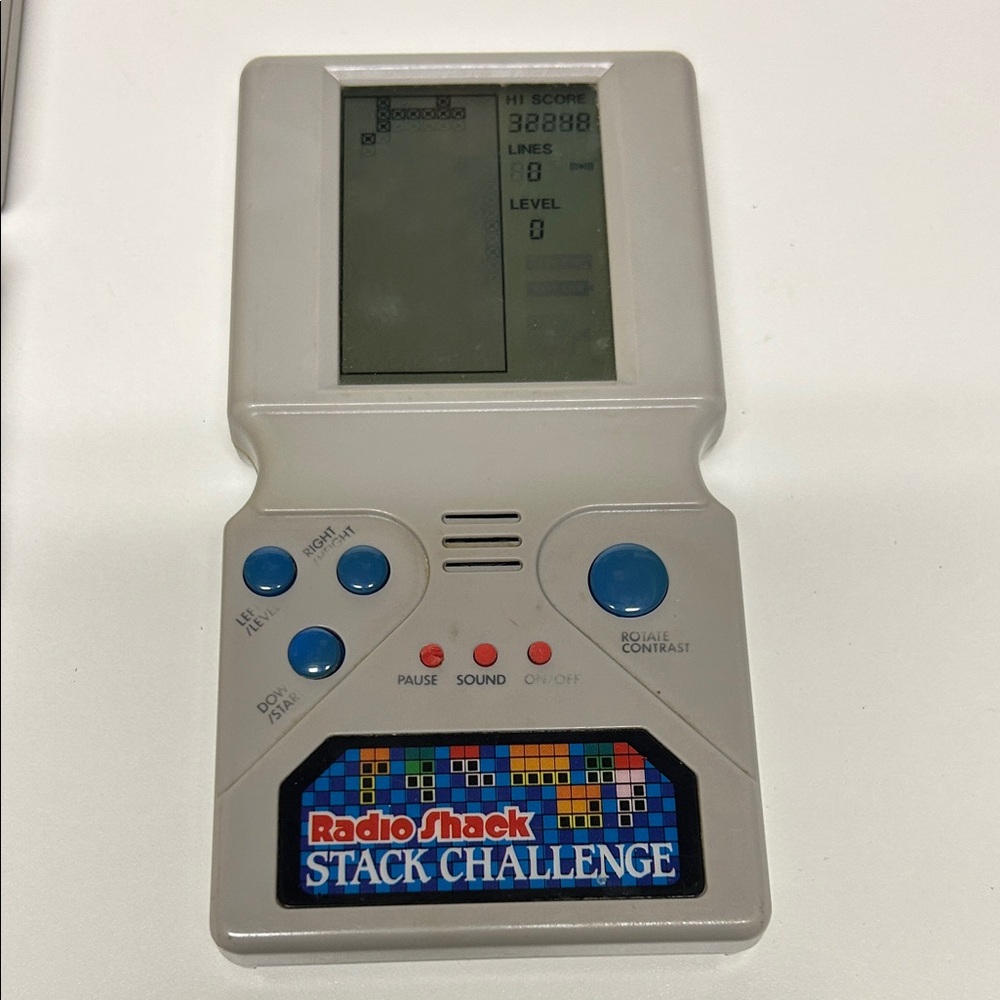 Retro Handheld Game Console Set Working condition - Picture 2 of 7